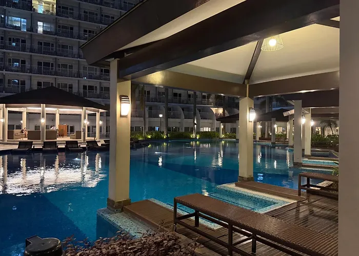 Pinkdoorz Moa Staycation At Shell Residences *