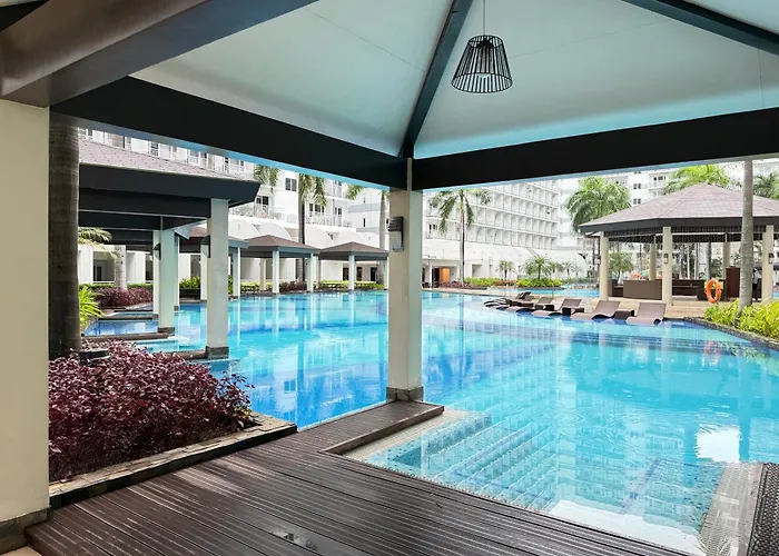 Pinkdoorz Moa Staycation At Shell Residences *