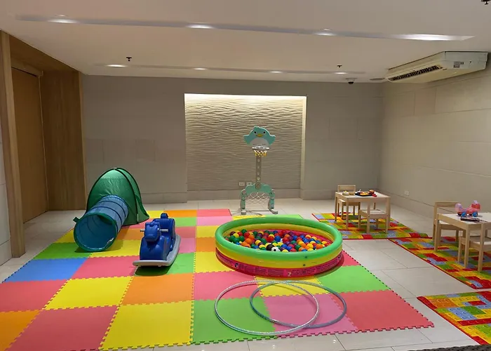 Pinkdoorz Moa Staycation At Shell Residences * Manila